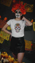 在图库查看器中加载和播放视频,Día de los Muertos - Women