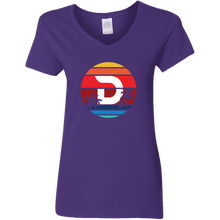 이미지를 갤러리 뷰어에 로드 , Divi Rainbow Sunset  Ladies V-Neck
